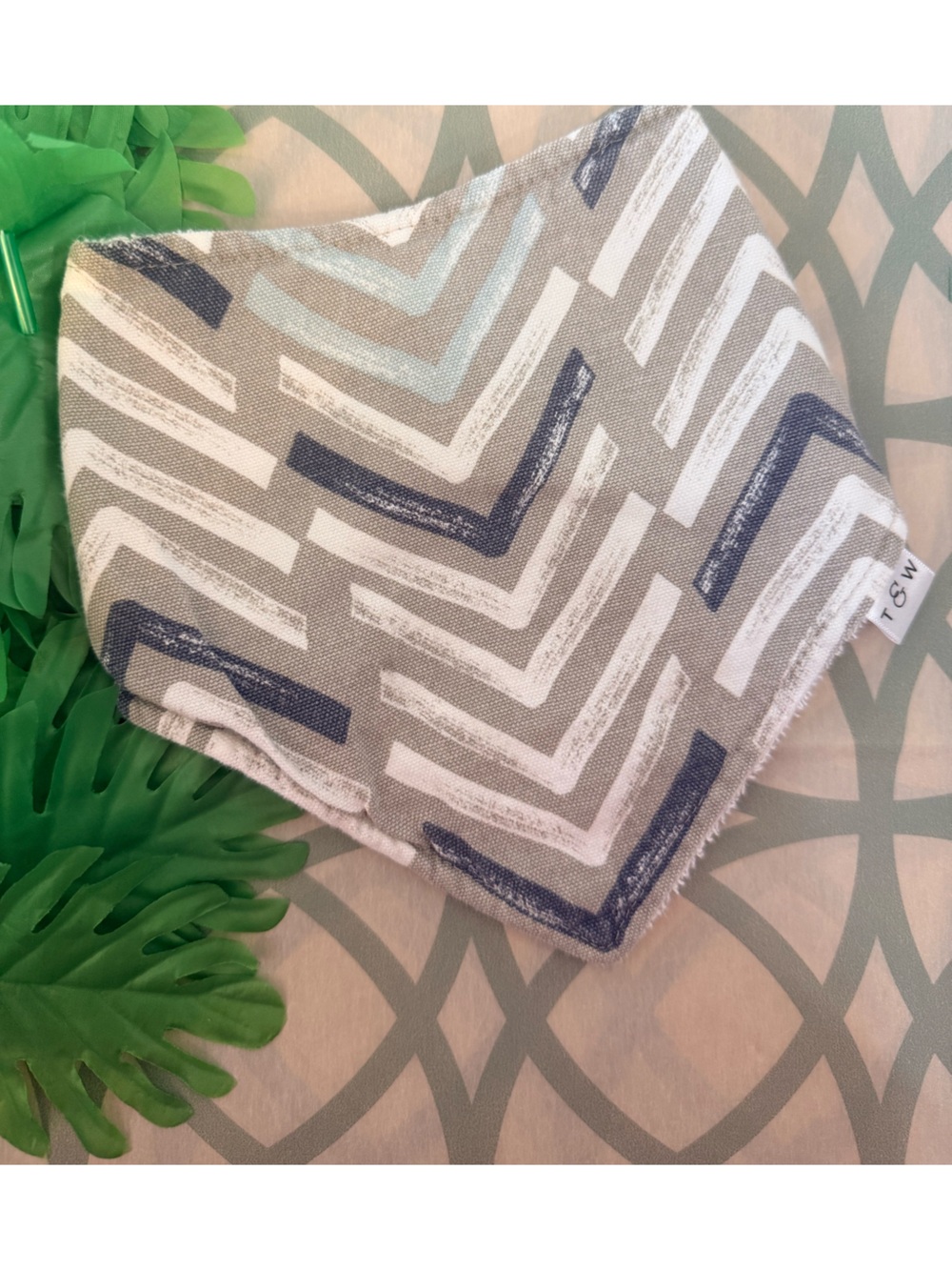 10/$25 • Tay & Willow Chevron Print Burp Bandana Bib